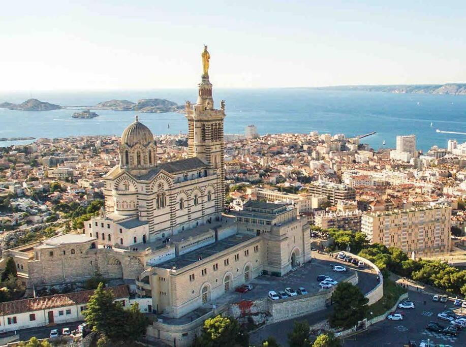 Charmant T2 Haussmanien Centre Ville Marseille Exterior photo
