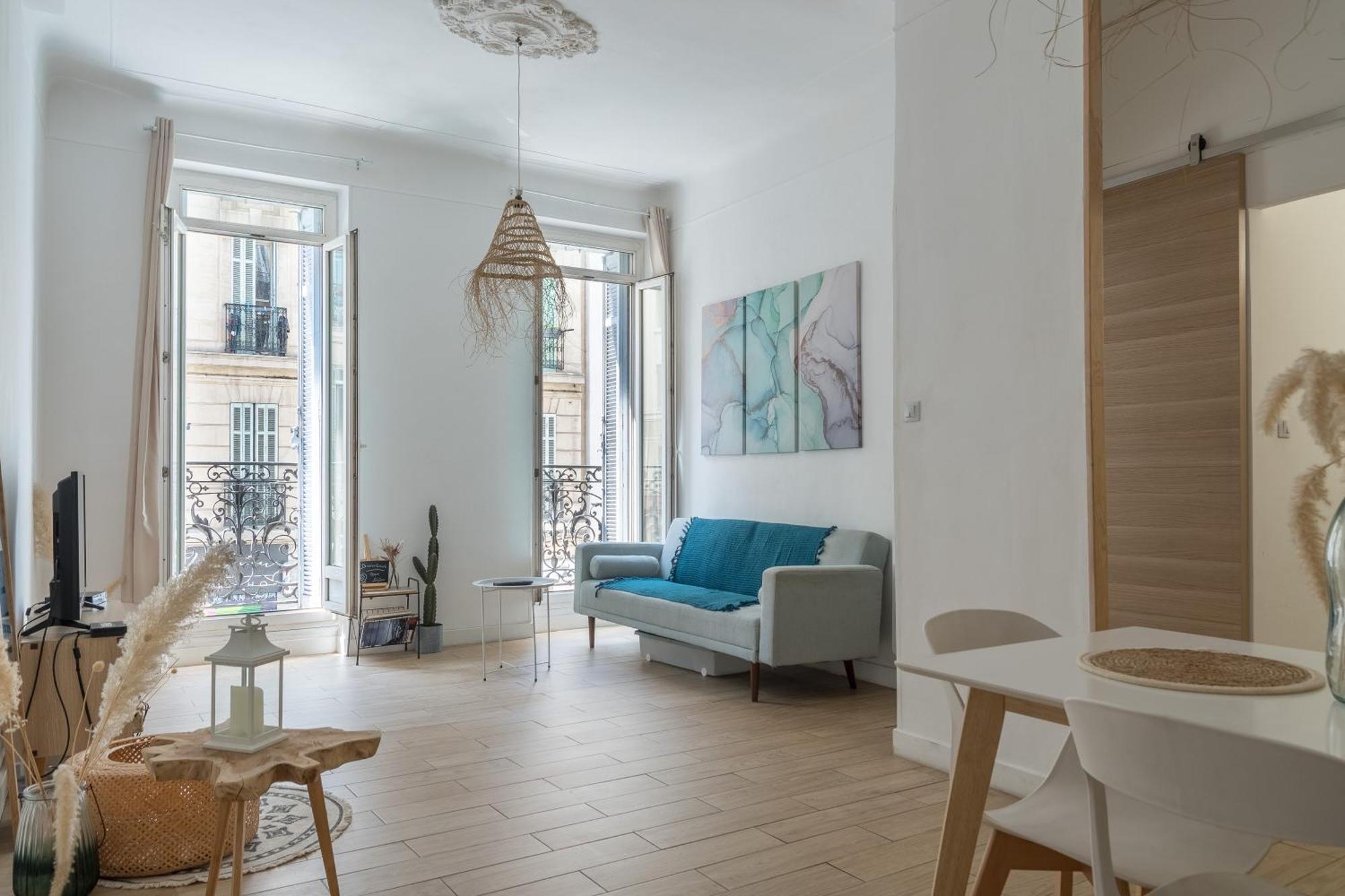 Charmant T2 Haussmanien Centre Ville Marseille Exterior photo